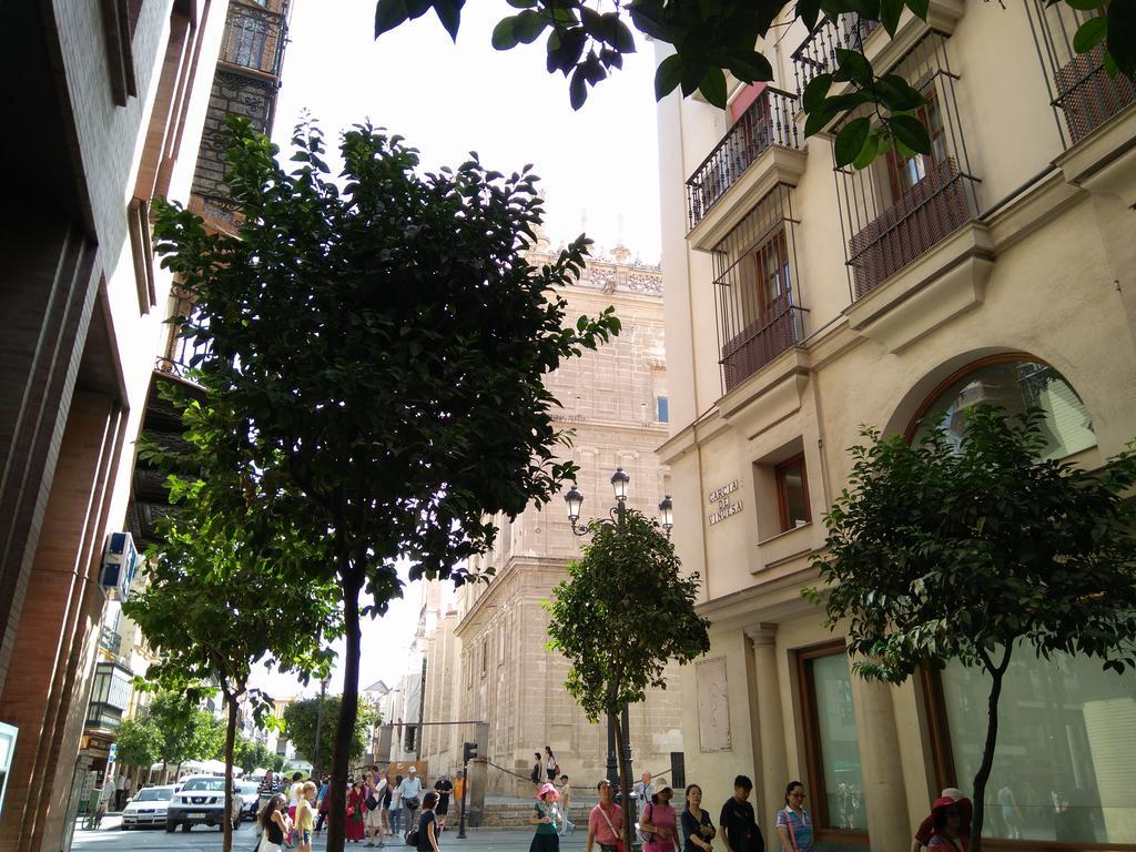 Malhara Apartment Sevilla Bagian luar foto